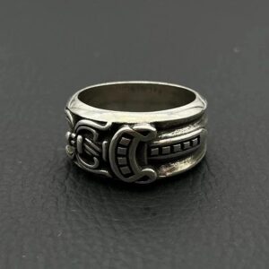 Kakobuy Chrome HeartsCrucifixion Ring