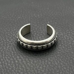 Kakobuy Chrome HeartsCrucifixion Ring