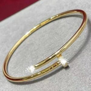 Kakobuy CartierScrew bracelet