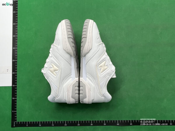 Kakobuy New Balance 550 sneakers White ash 1