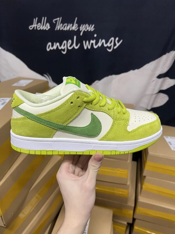 Kakobuy NIKE SB Dunk Low ProQS fleece outsole green apple