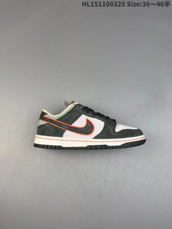 Kakobuy Nike SB Dunk Low Katsuhiro Otomo Black and Red Double Swoosh