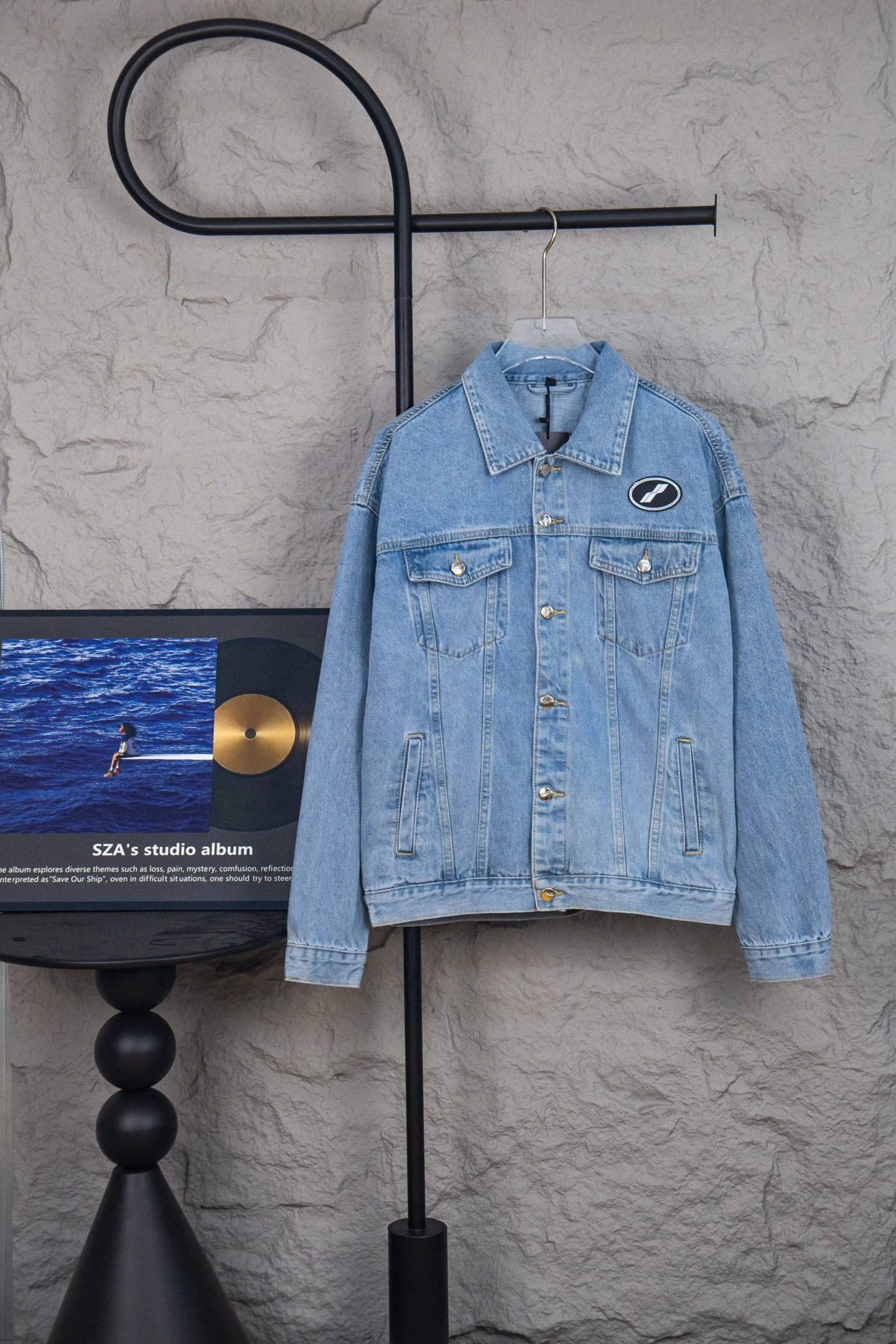 WE11DONE Small Label Medal Washed Vintage Denim Jacket