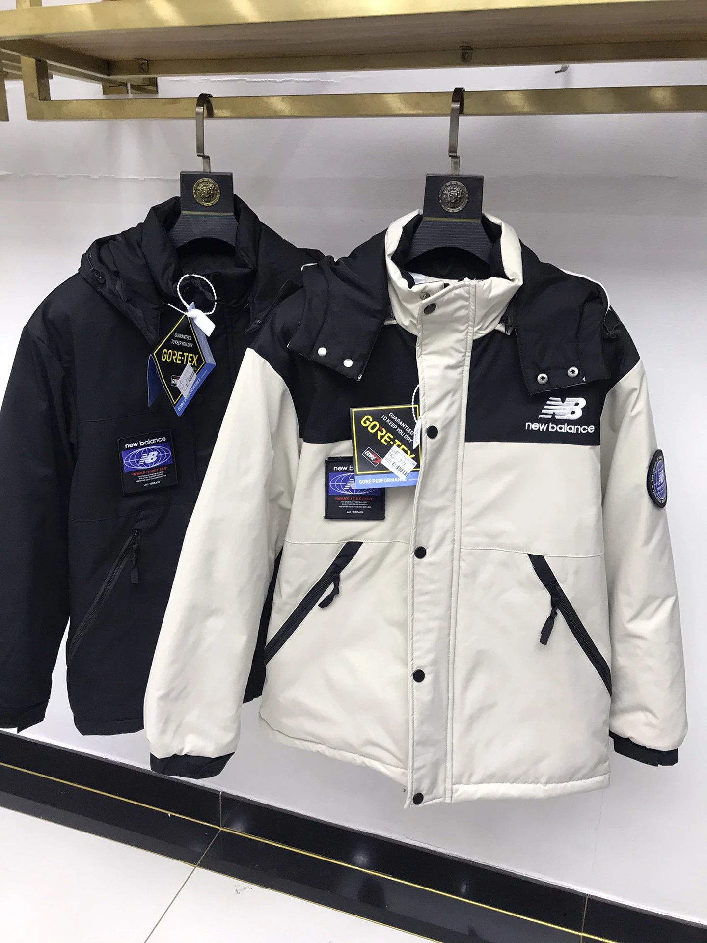 New Balance Workwear-Style Hooded Down Jacket Black