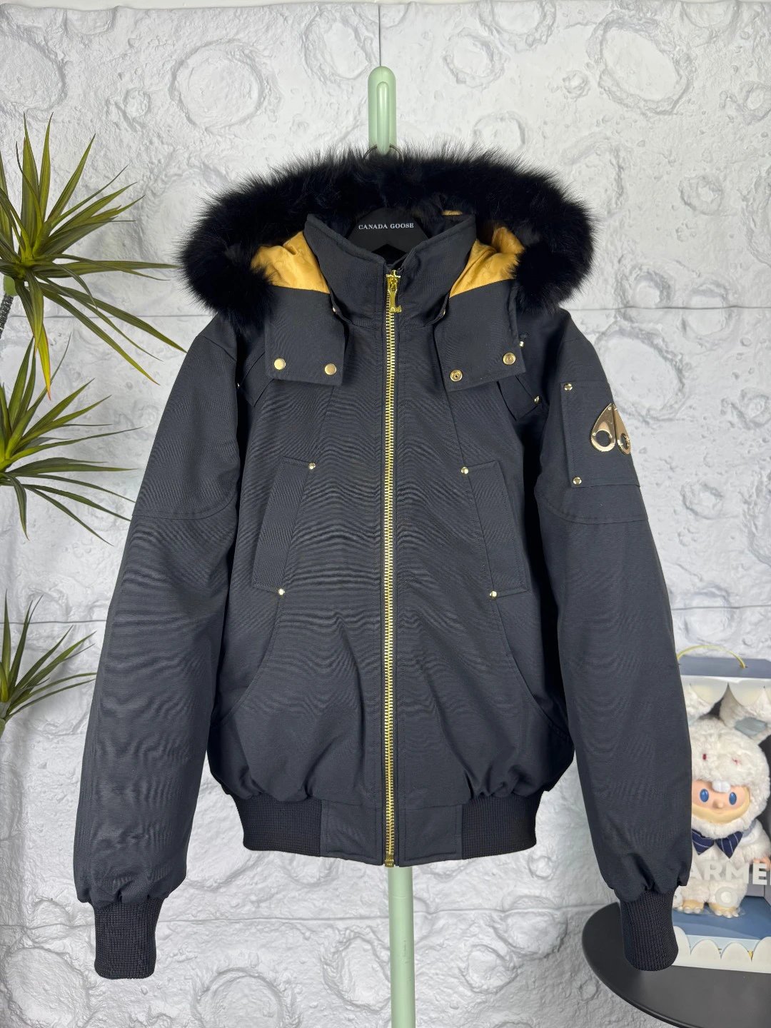 Moose Knuckles Black Fur-Trimmed Hooded Workwear Down Jacket