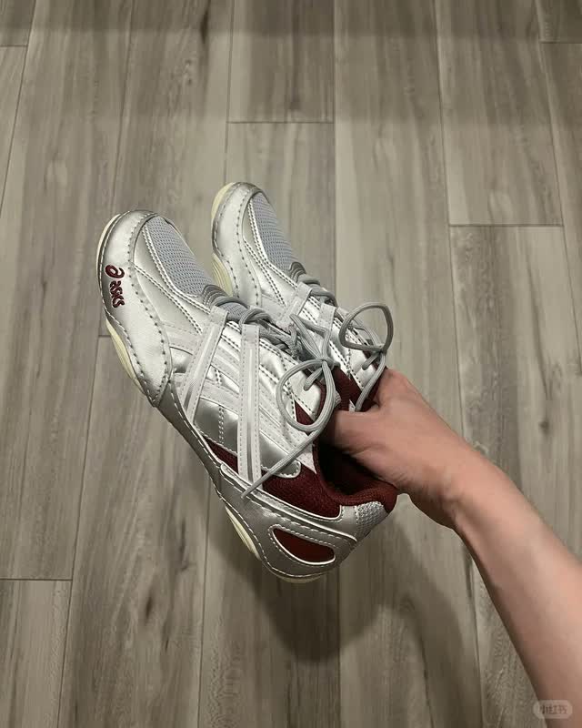ASICS HYPERSYNC sneaker haul 2026 detailed view